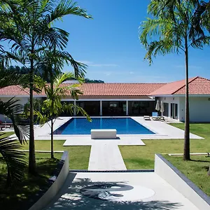  Villa Tha Maphrao Thaïlande