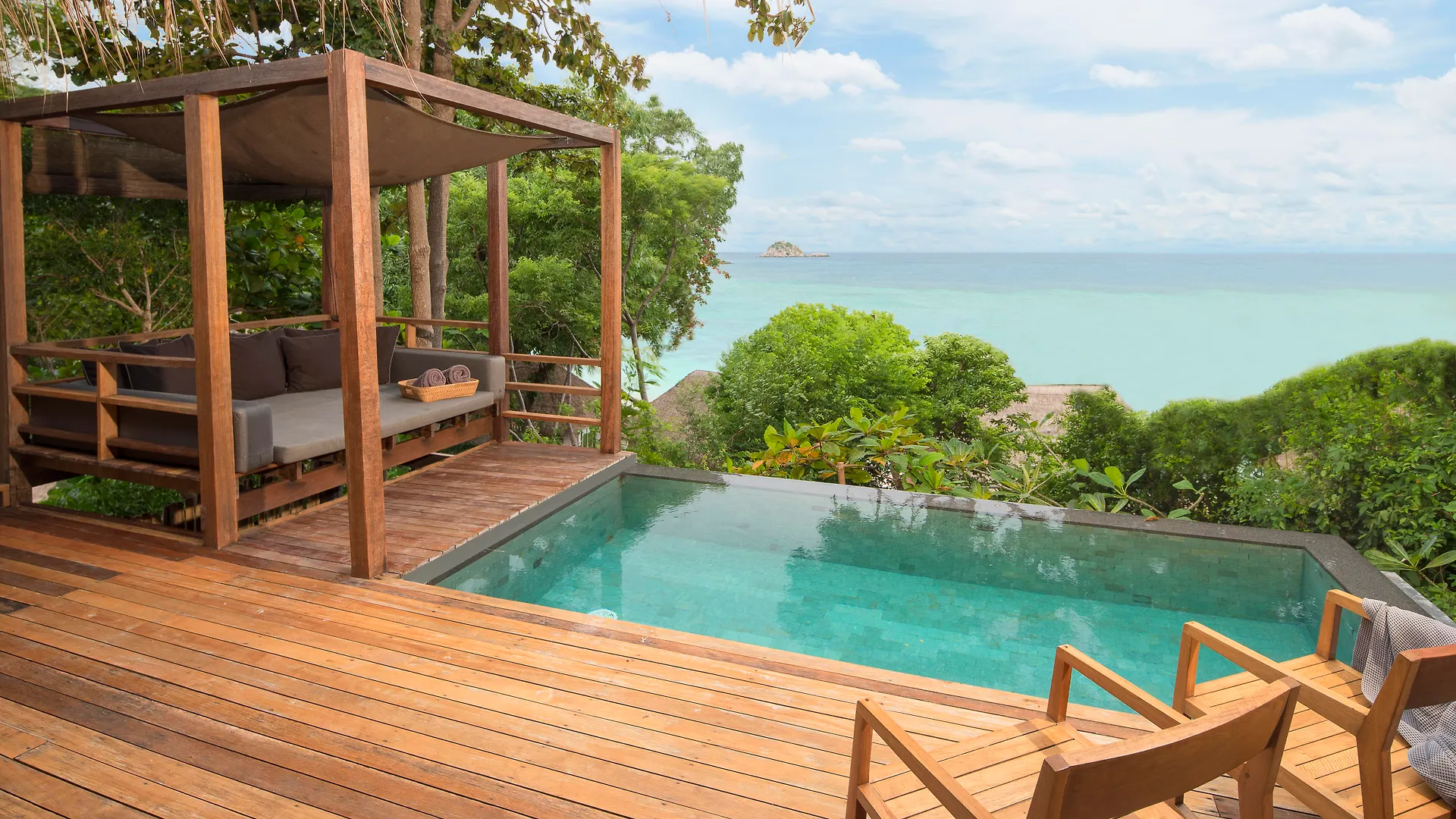 Haadtien Beach Resort Koh Tao Thailand
