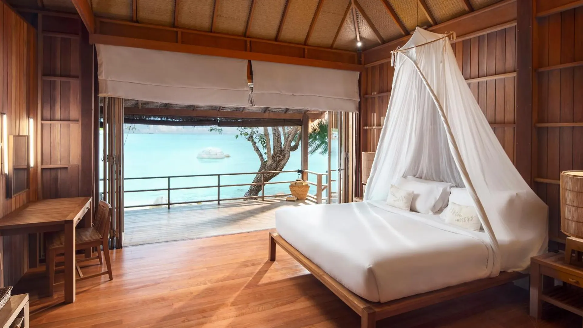 Haadtien Beach Resort Koh Tao 4*,